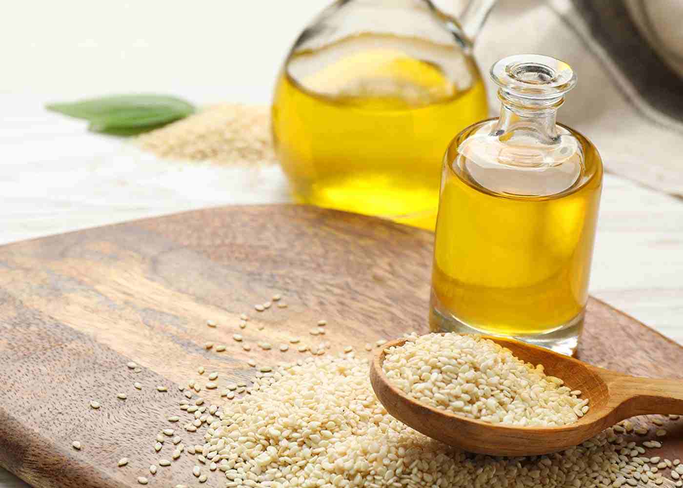 10 Science-Backed Advantages of Sesame Oil