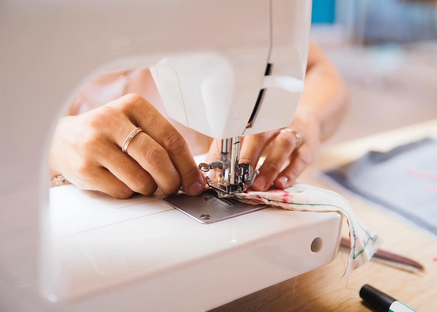 15 Small Sewing Business Ideas to Start This Year