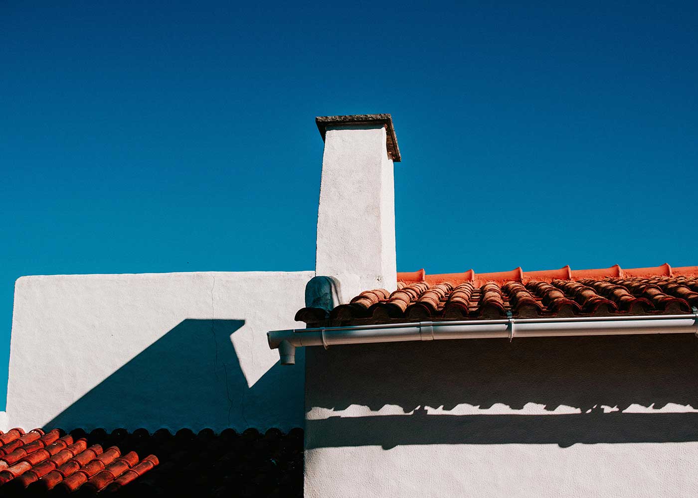 3 Obvious Signs Your Home Has Roof Damage