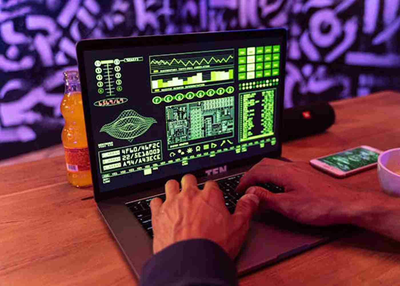 3 Ways a Corporate Domain Broker Helps Protect Your Business Identity