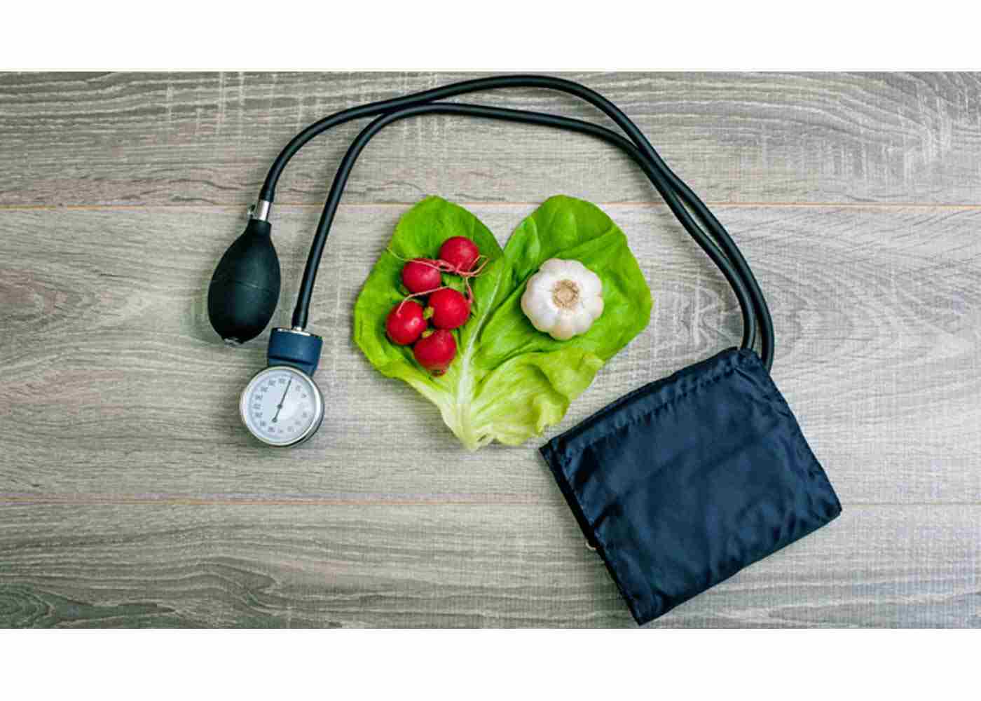 5 Best Eating Habits to Help Lower Blood Pressure, Say Dietitians