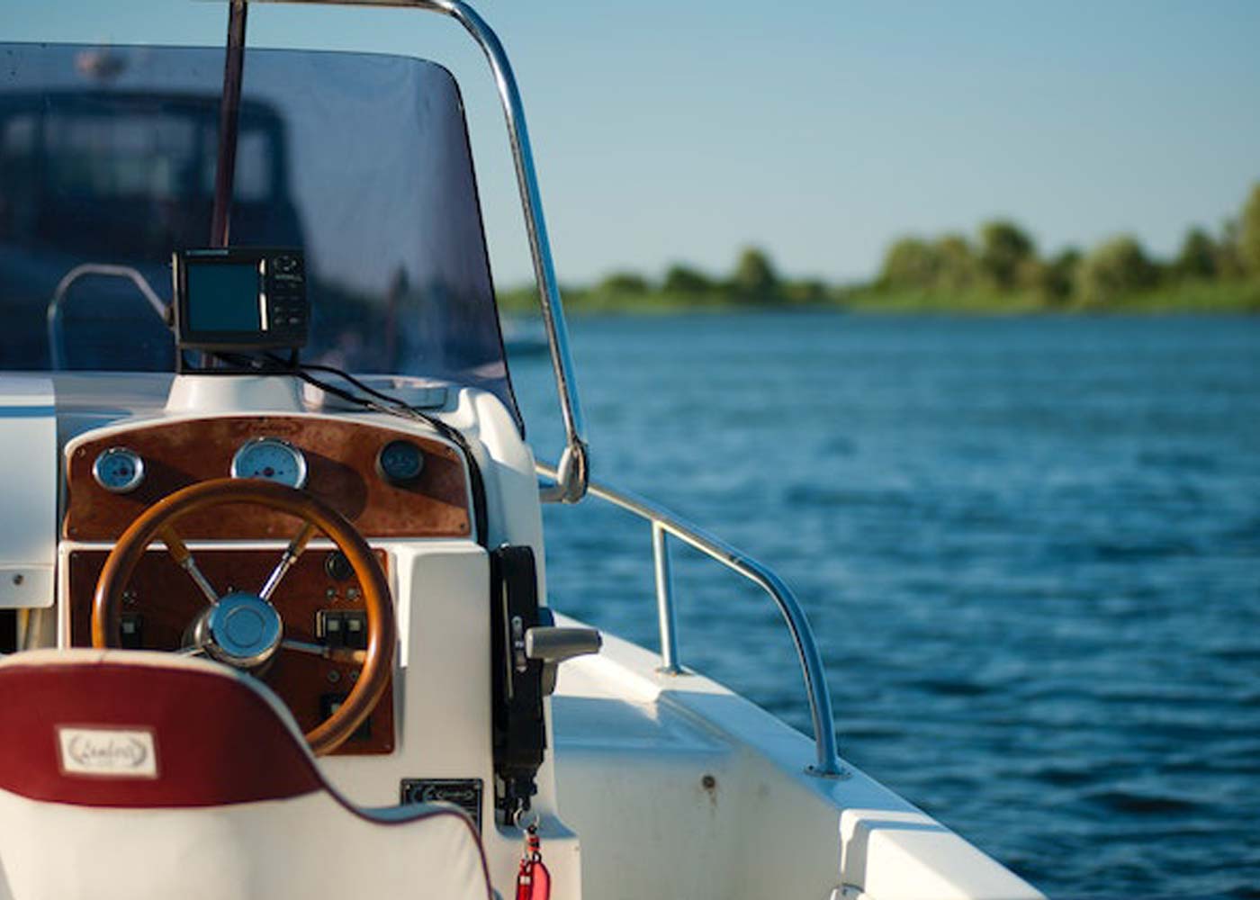 5 Things to Consider Before You Get Your Boating License