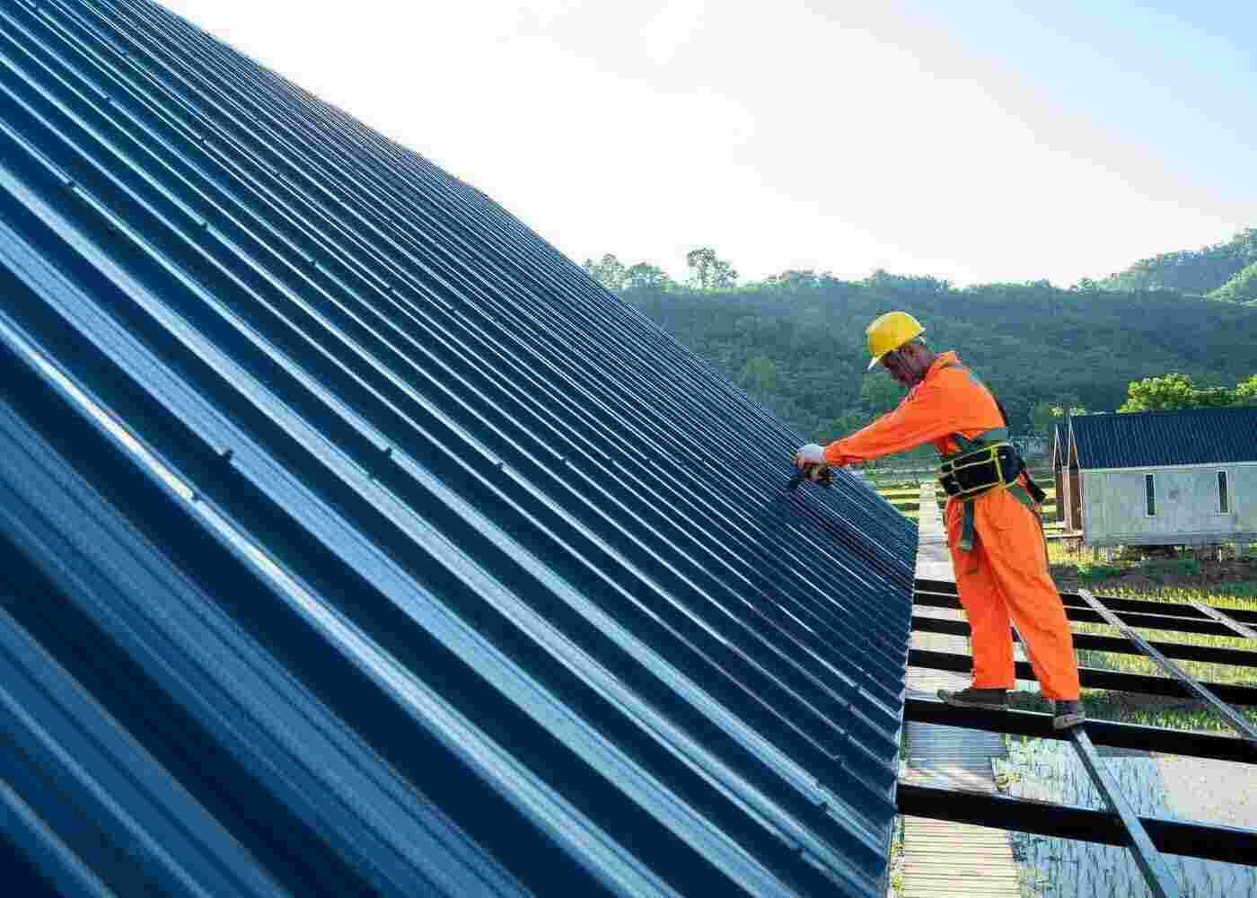 5 Tips For Finding The Best Commercial Roofing Contractor