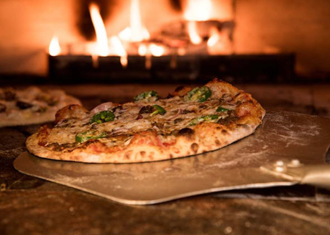 Tips to Mastering the Art of Pizza Making