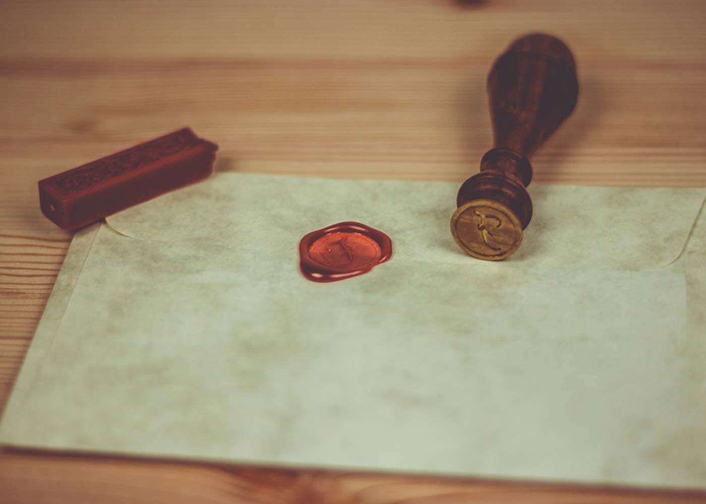 6 Creative Uses of Wax Seals
