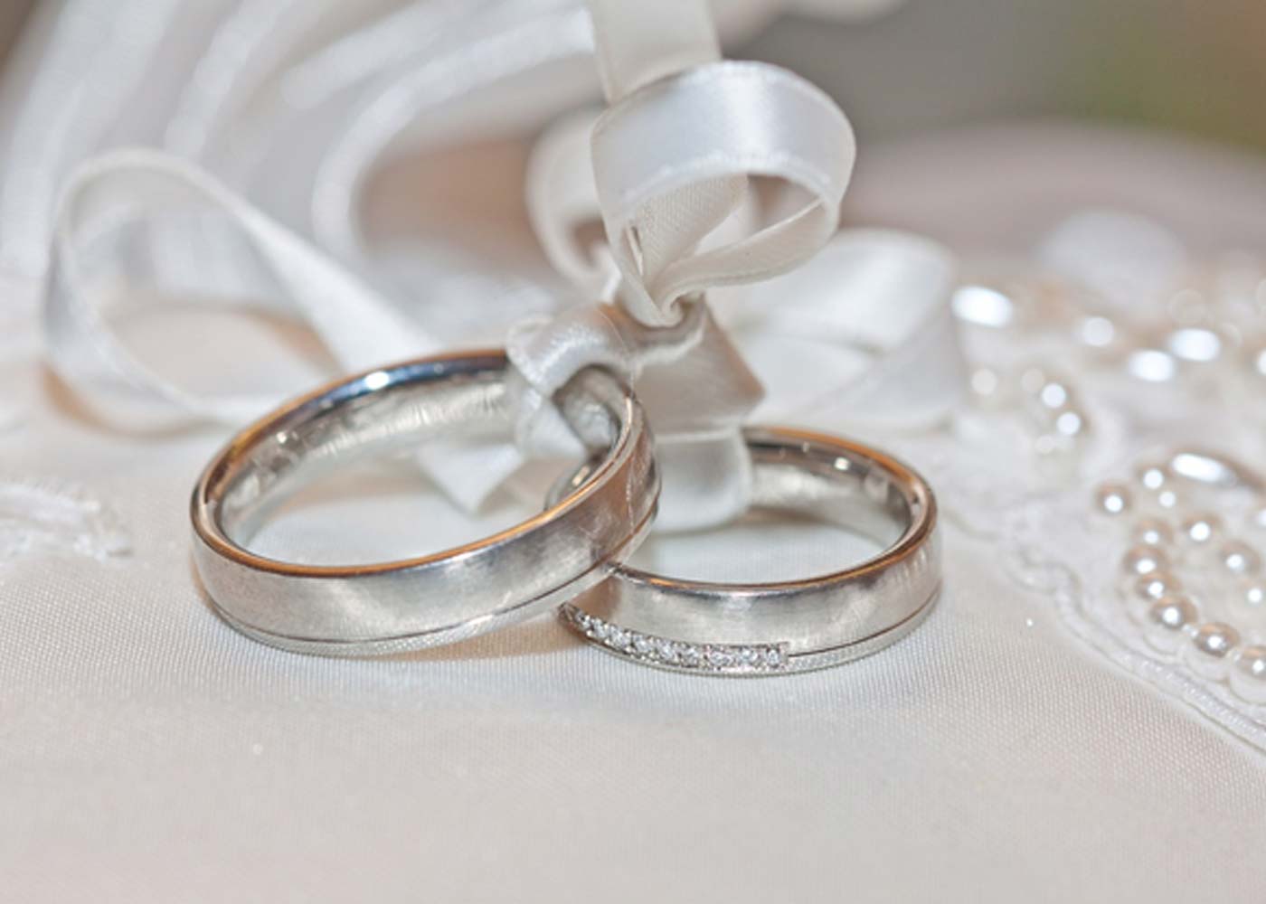8 On-Trend Ways to Stack Rings