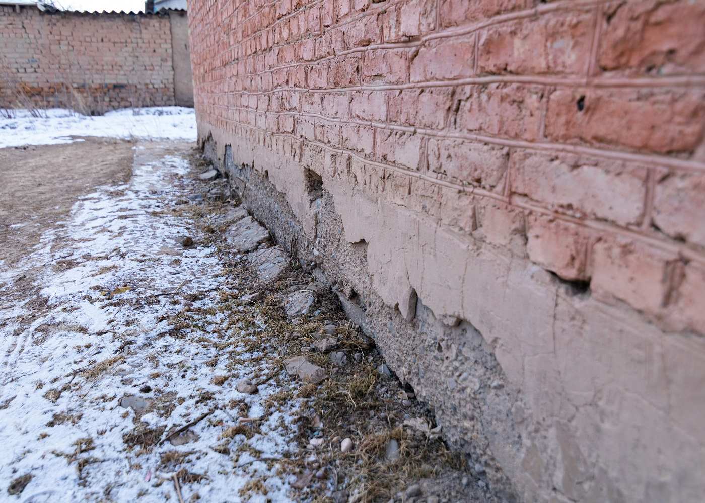 8 Warning Signs of Water Damage in Your Home