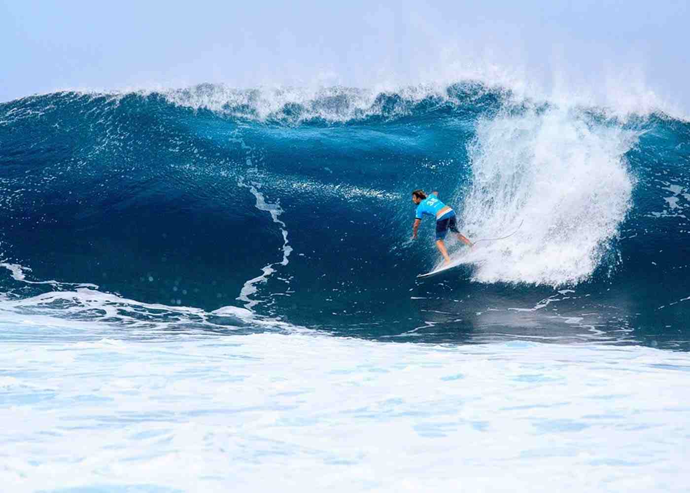 Riding the North Cornwall Waves: A Beginner's Guide to Surfing