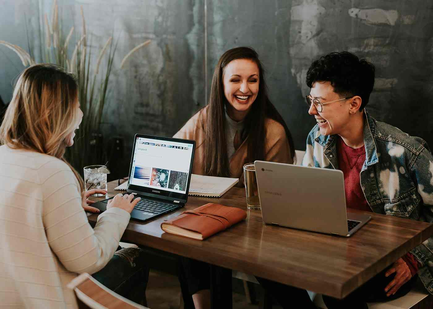 Benefits and Perks All Employers Should Consider Providing to Employees