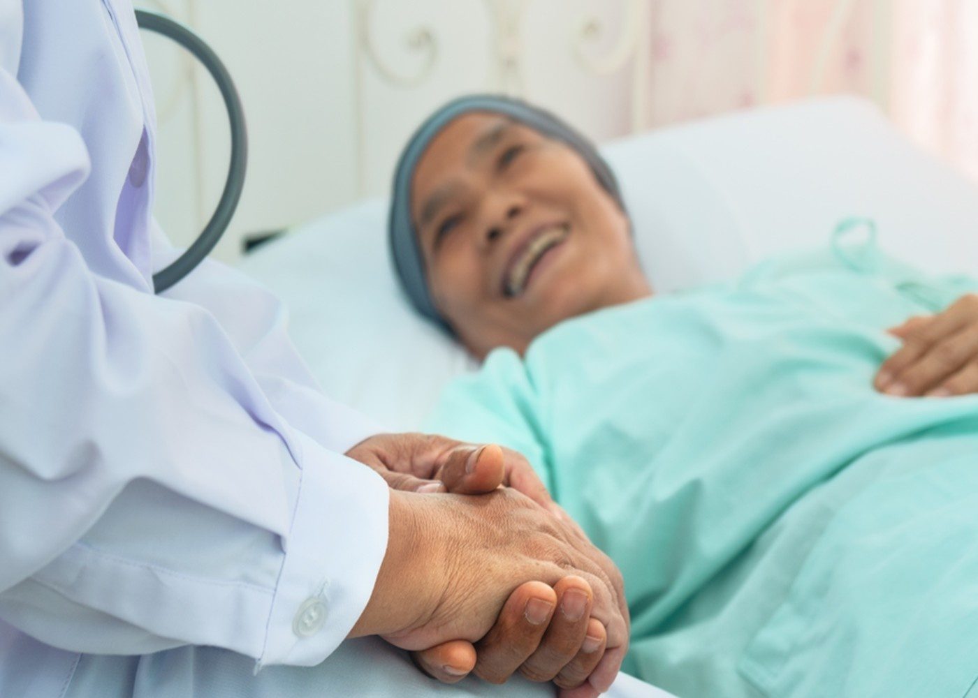 Building a Support System: Integrating Family and Community in Cancer Care