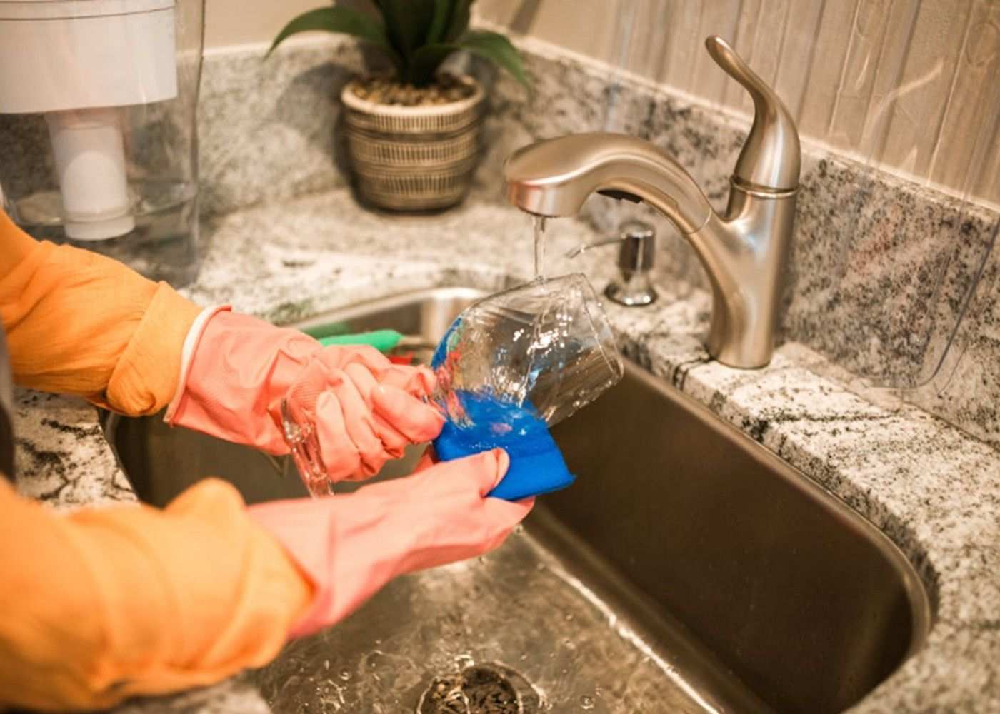 Common Benefits of Installing a Water Softener System