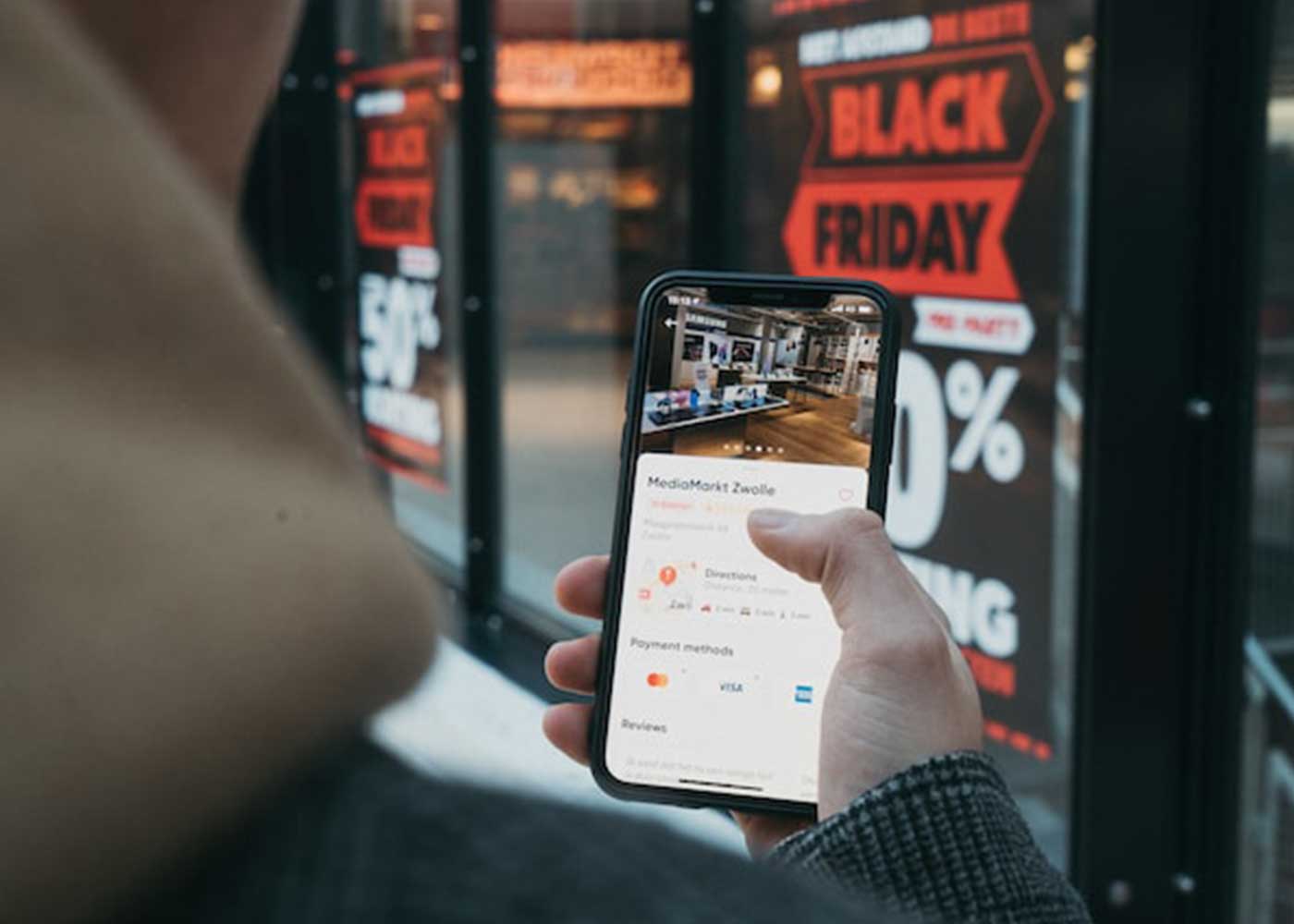 A list of 5 critical factors to contemplate while building an M-Commerce application