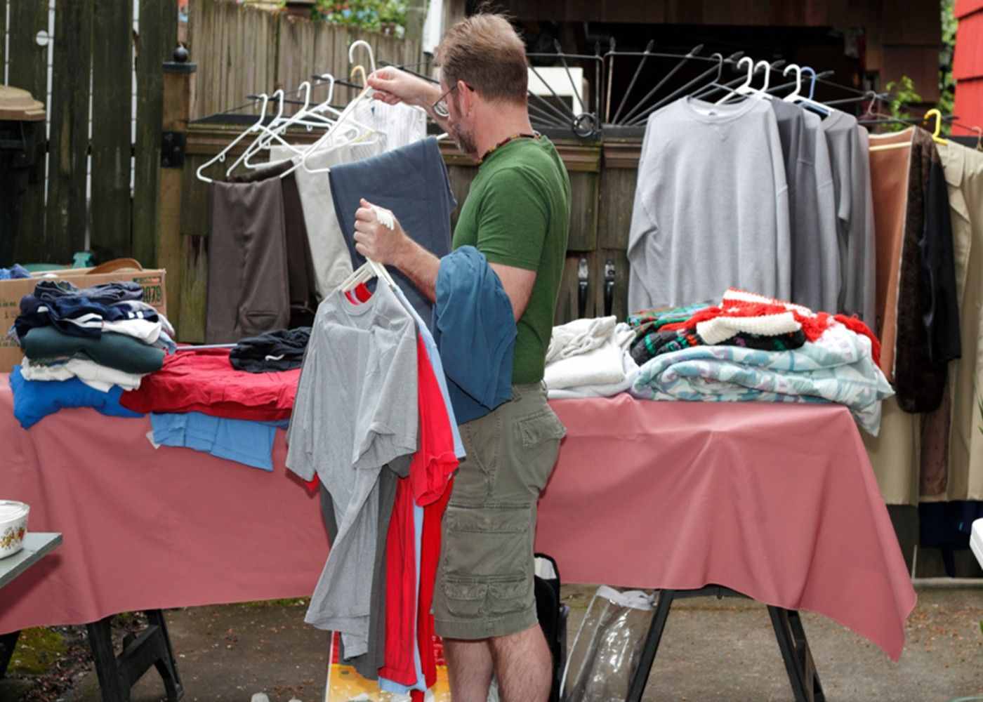Discover Hidden Gems at Estate Sales and Elevate Your Home Decor
