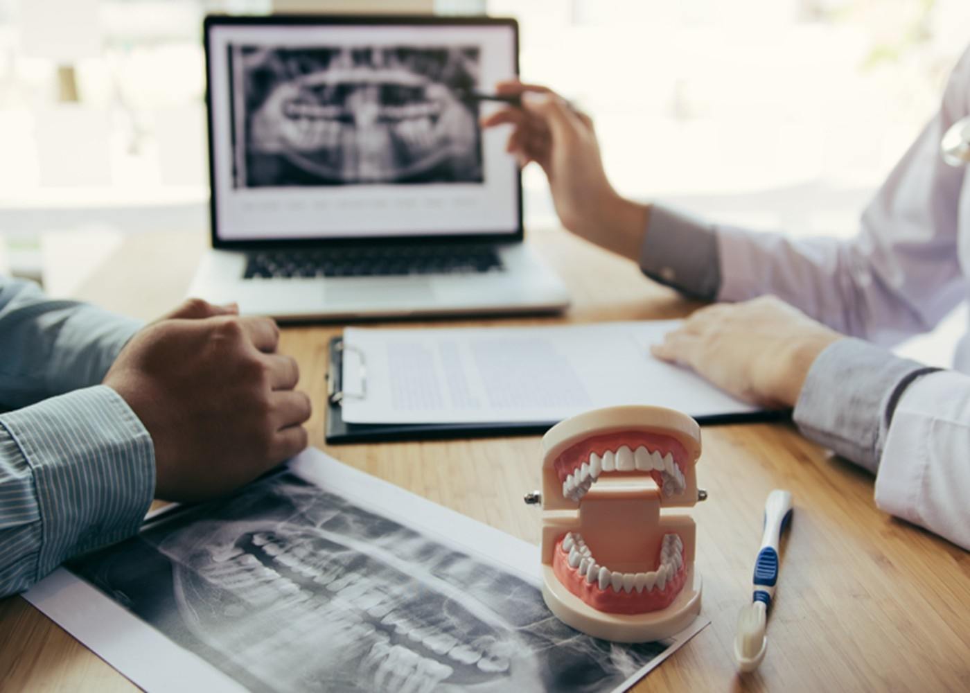 Enhancing Patient Care with Cutting-Edge IT Solutions in Dentistry