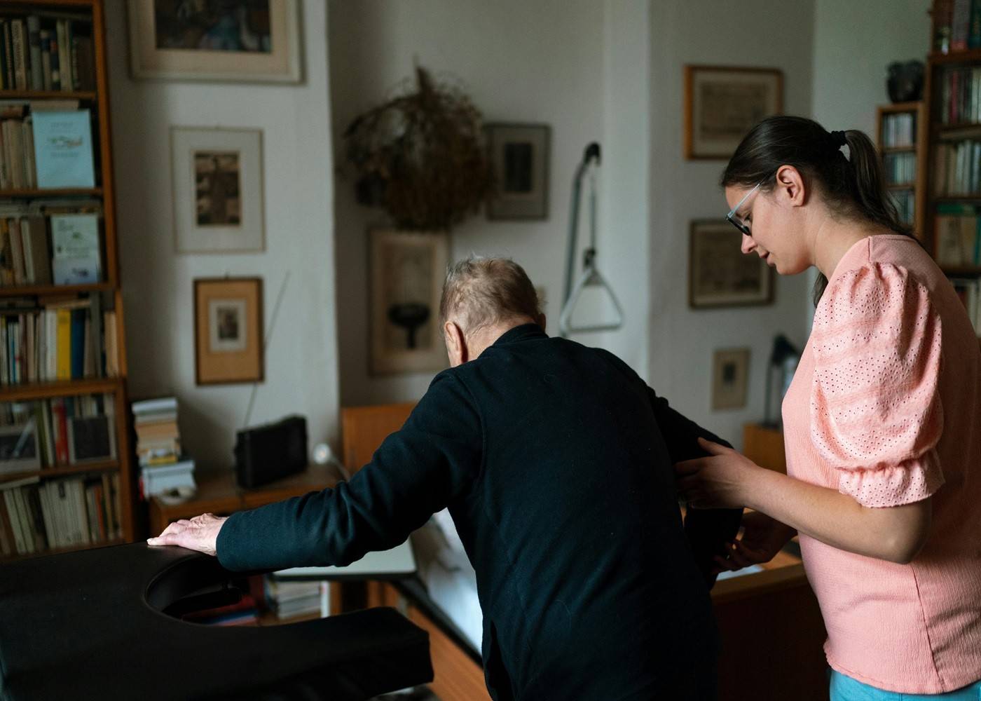 Enhancing Quality of Life with Personalized In-Home Care Services