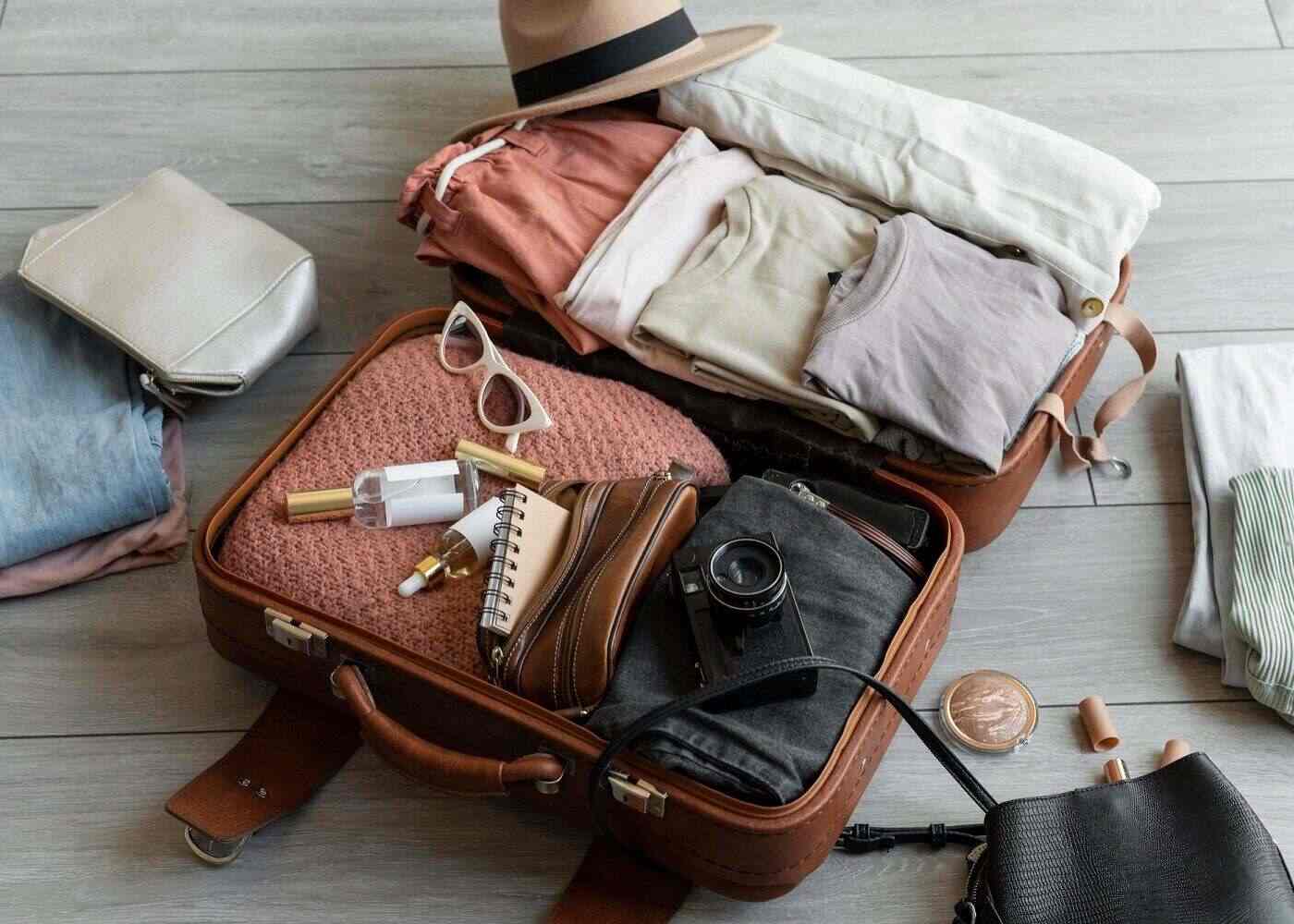 Essential Travel Wardrobe: 10 Must-Have Pieces for Your Vacation