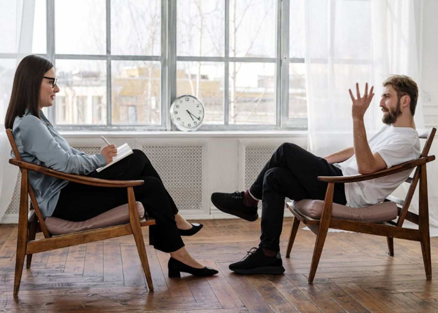 Exploring the Benefits of EMDR Therapy in Trauma Recovery