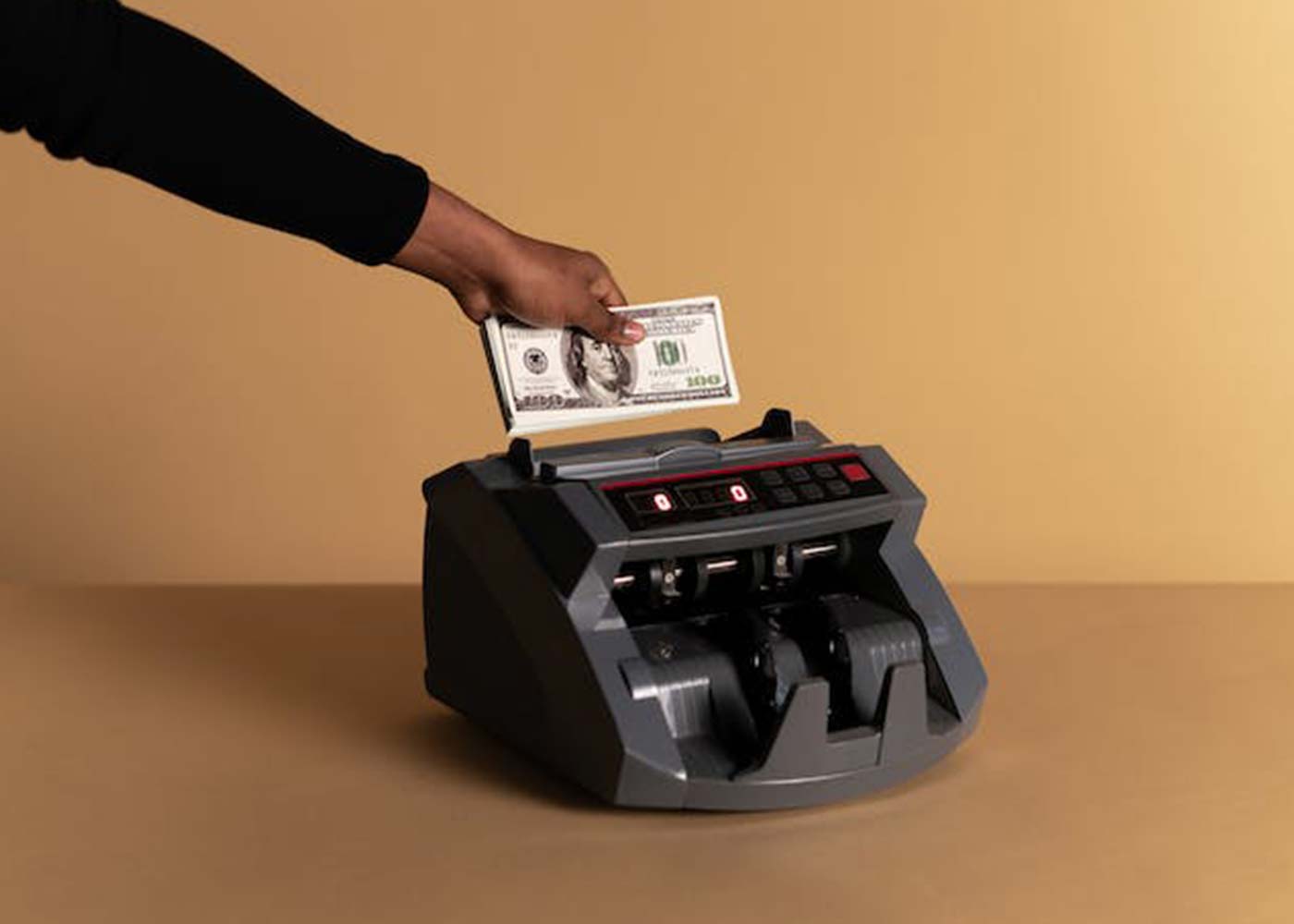 Exploring the Many Benefits of Automation in Banking