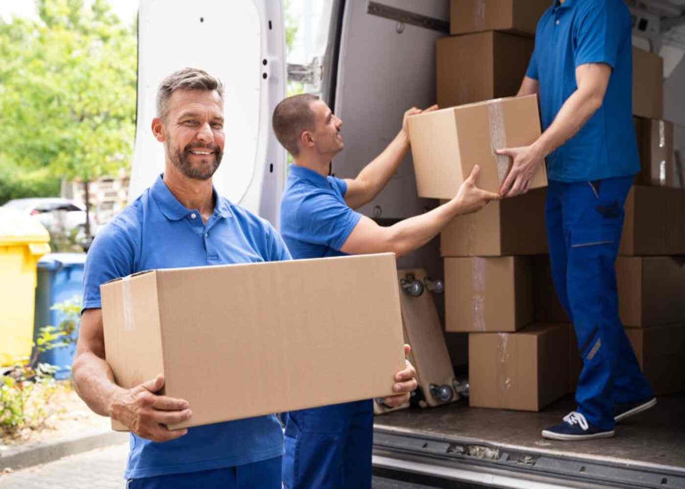Fine Art Shipping vs. Regular Shipping: What Sets Them Apart