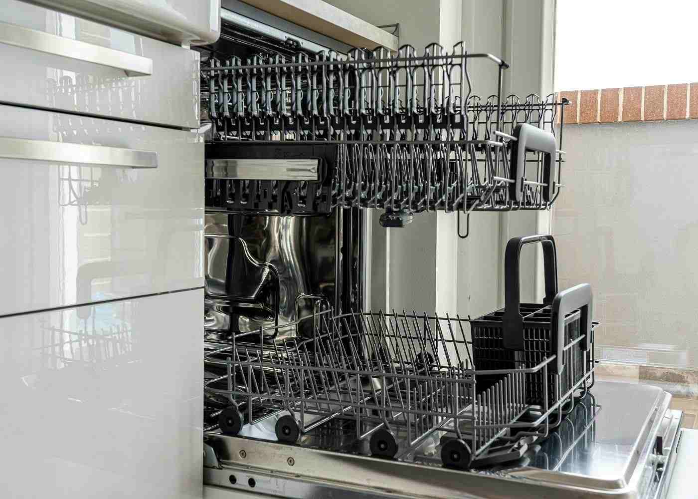 Fix Your Broken Dishwasher Like a Pro: Troubleshooting Tips for Every Homeowner