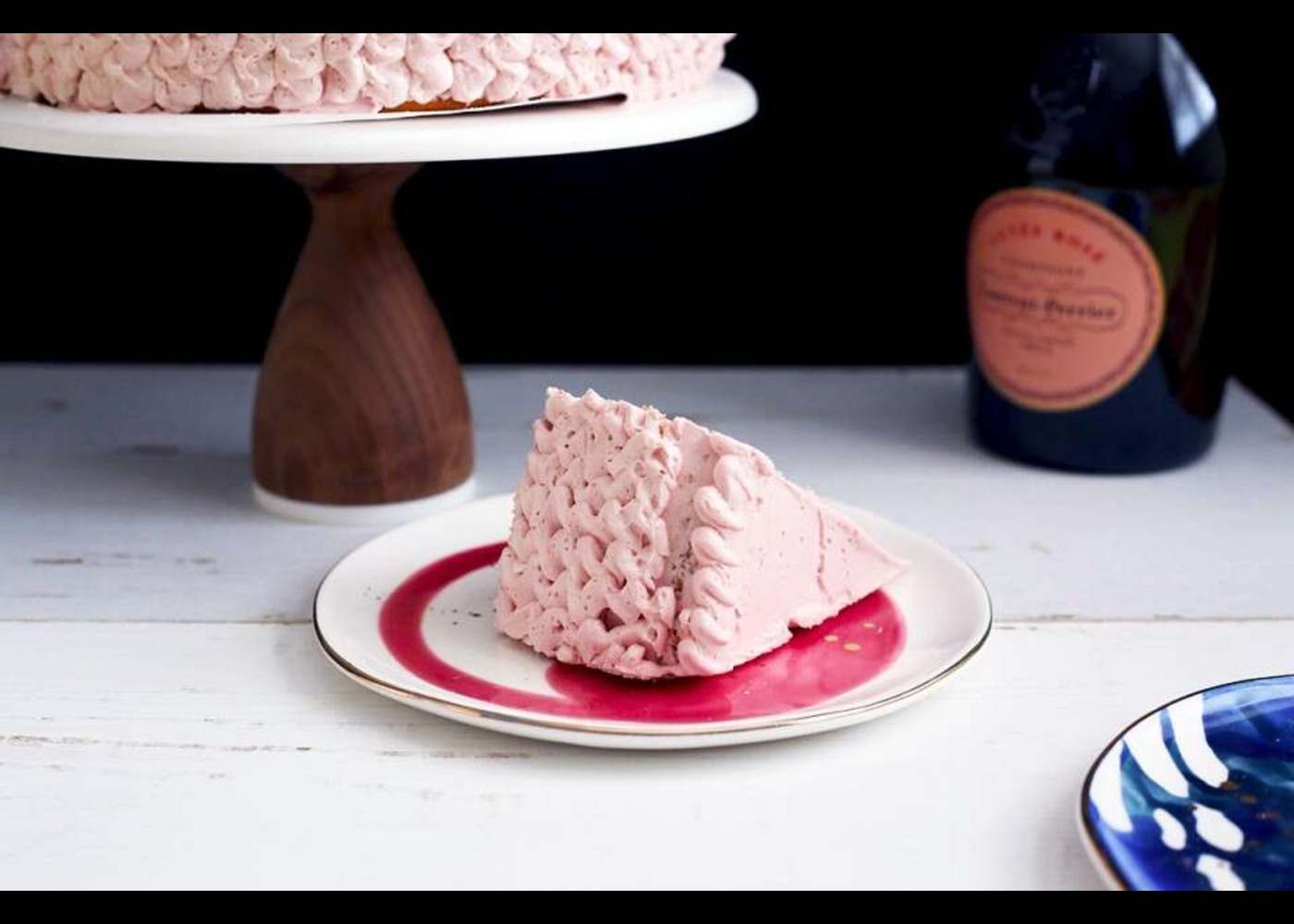 From Batter to Beauty: A Troubleshooter's Guide to Cake Perfection