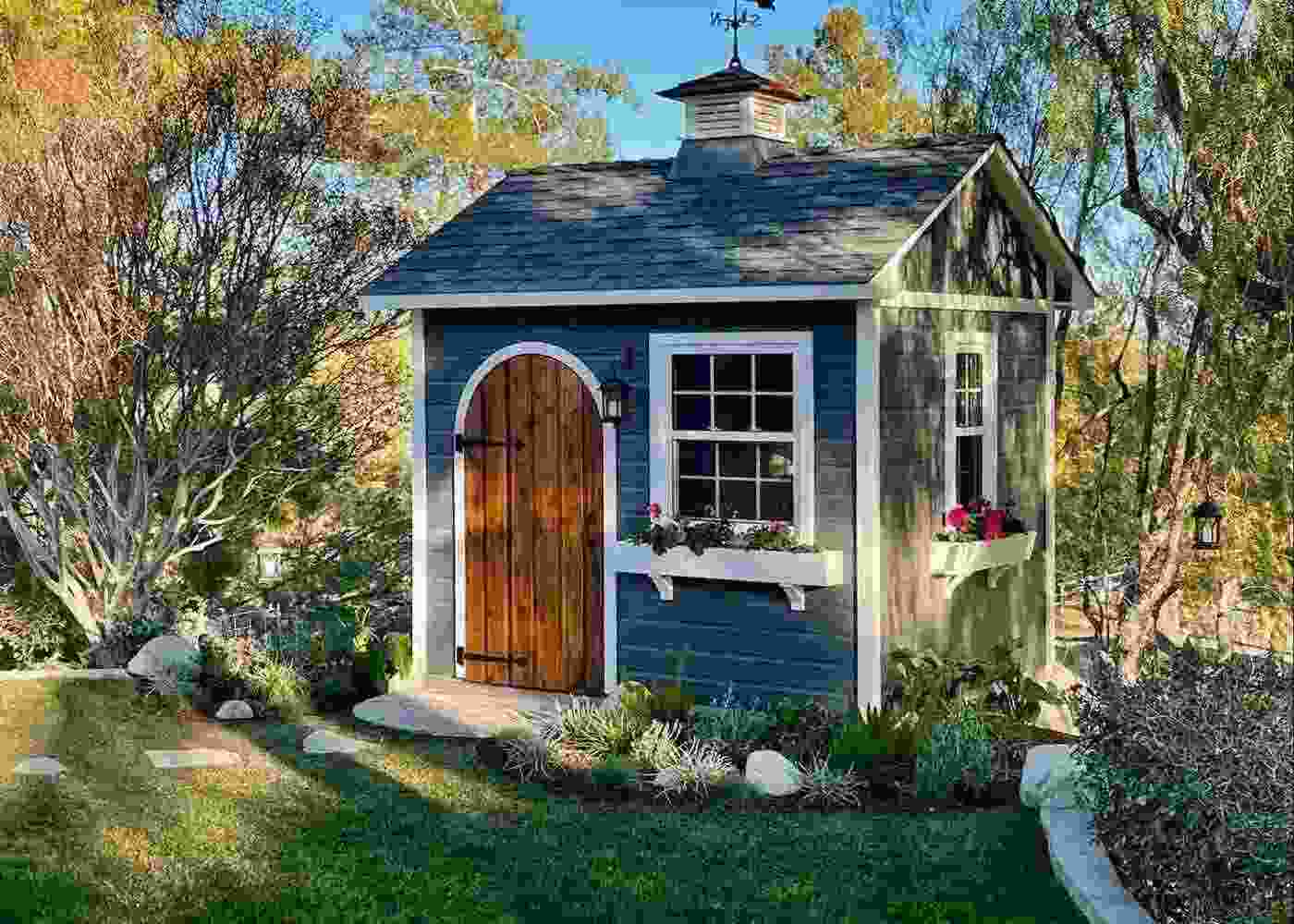 Garden Shed Design: Capturing the Essence of the Past With Antique Decor