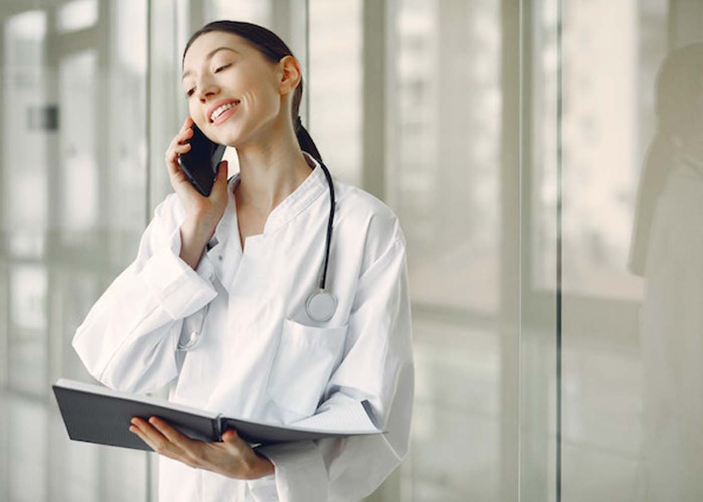 Bridging the Gap: How Health Insurers and Clinics Collaborate