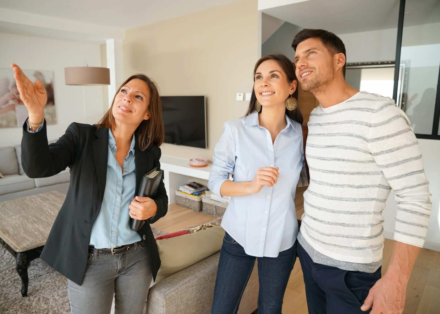 How Lettings Agents Connect Tenants and Landlords?