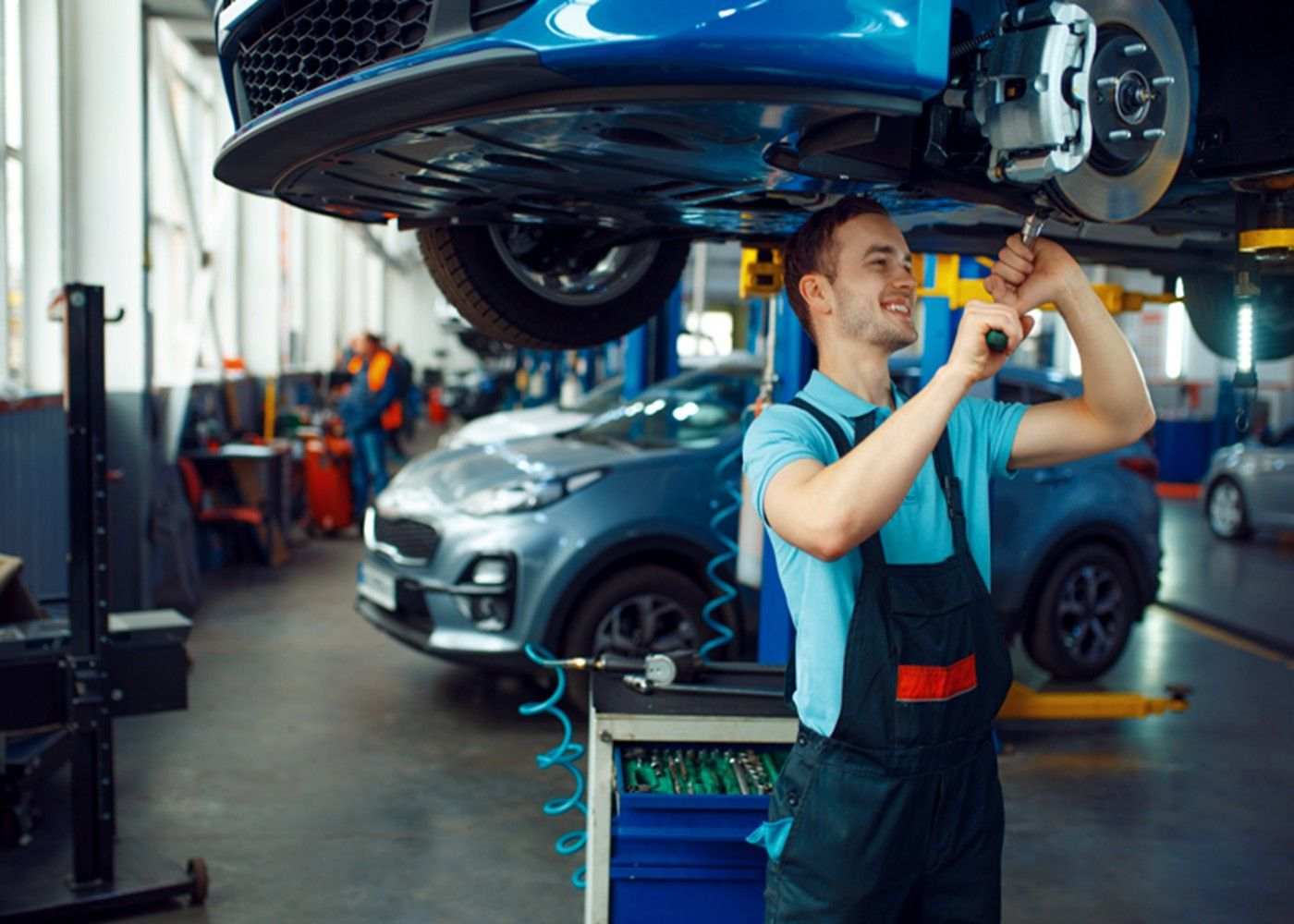 How the Right Commercial Garage Doors Enhance Car Service Efficiency