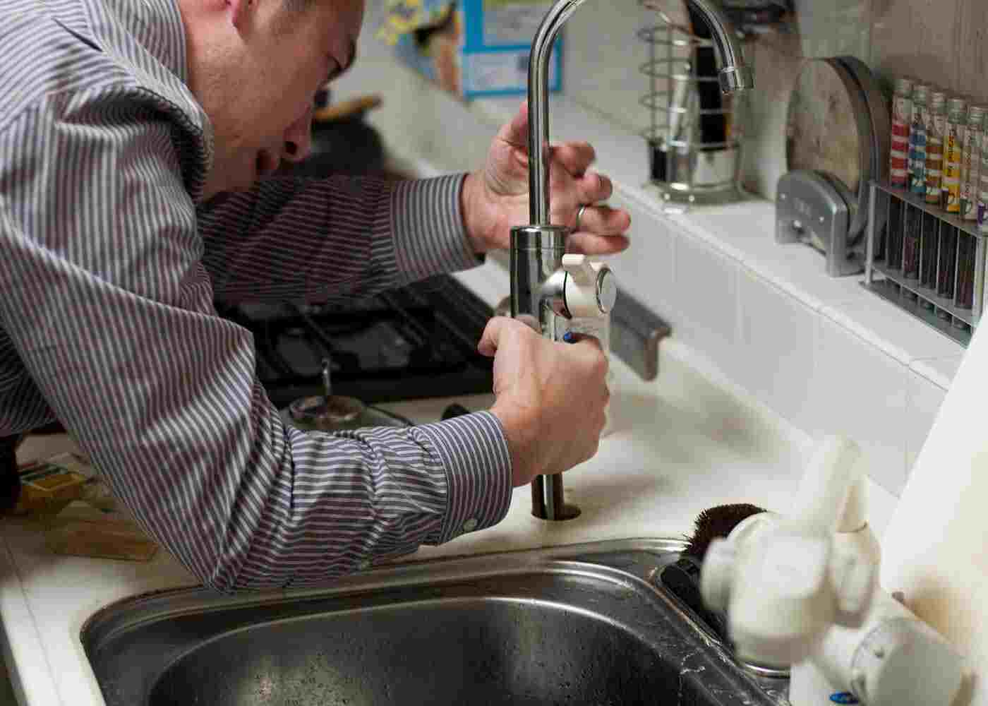 How to Determine the Right Solution for Your Plumbing Woes