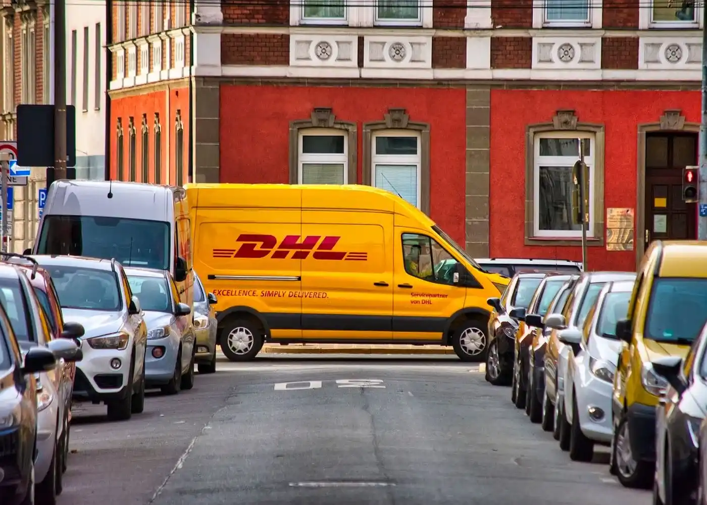How to Effortlessly Send Parcels to Australia: A Comprehensive Guide