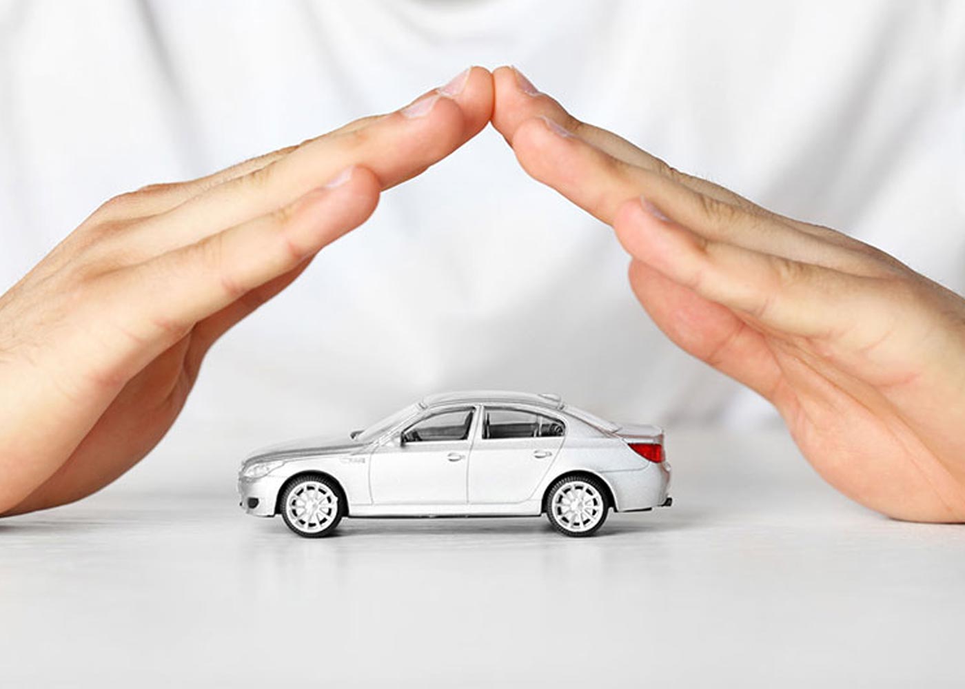 How to Save Money on your Car Insurance (6 Tips)