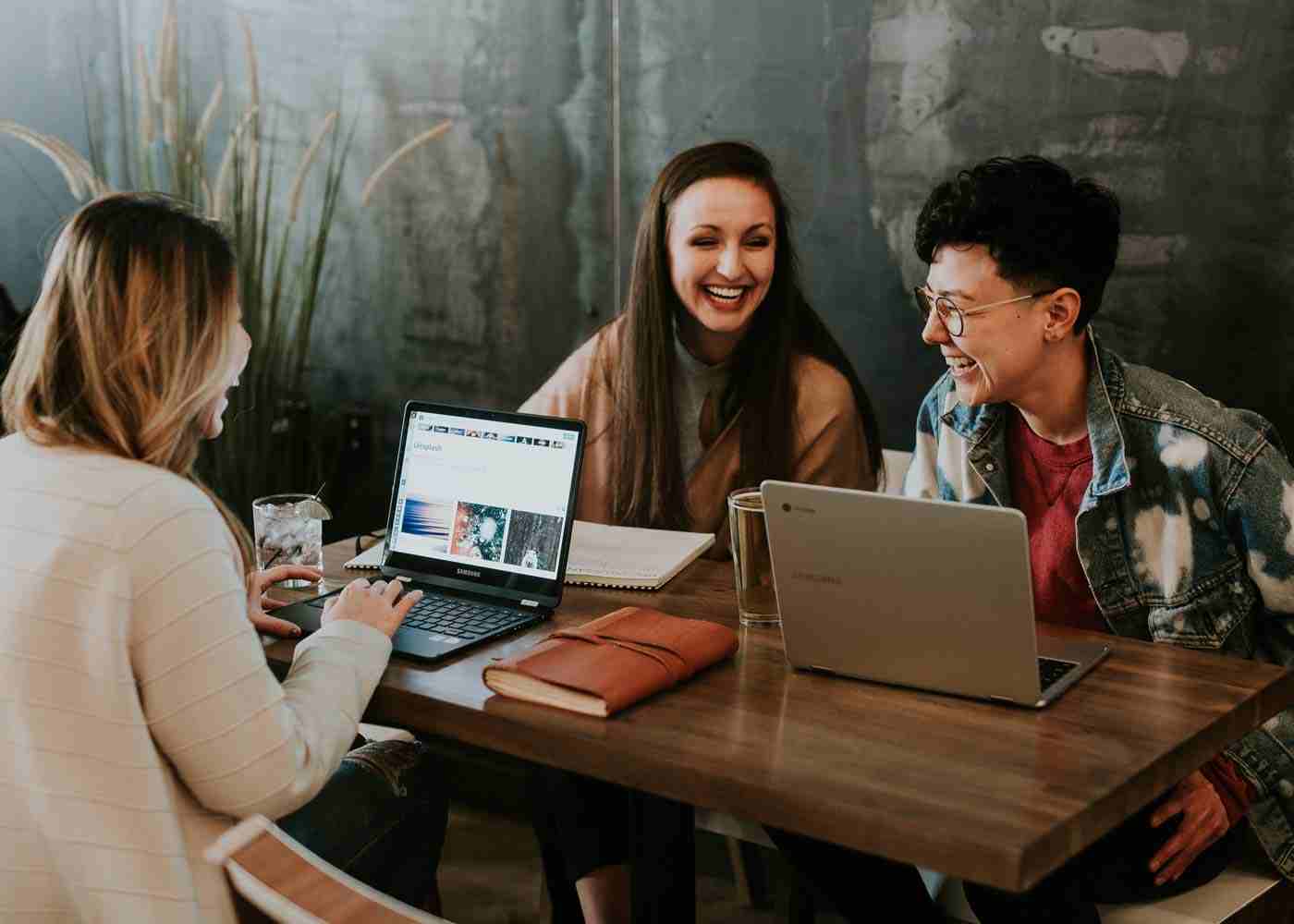 How to Socialize on Your First Day at Work