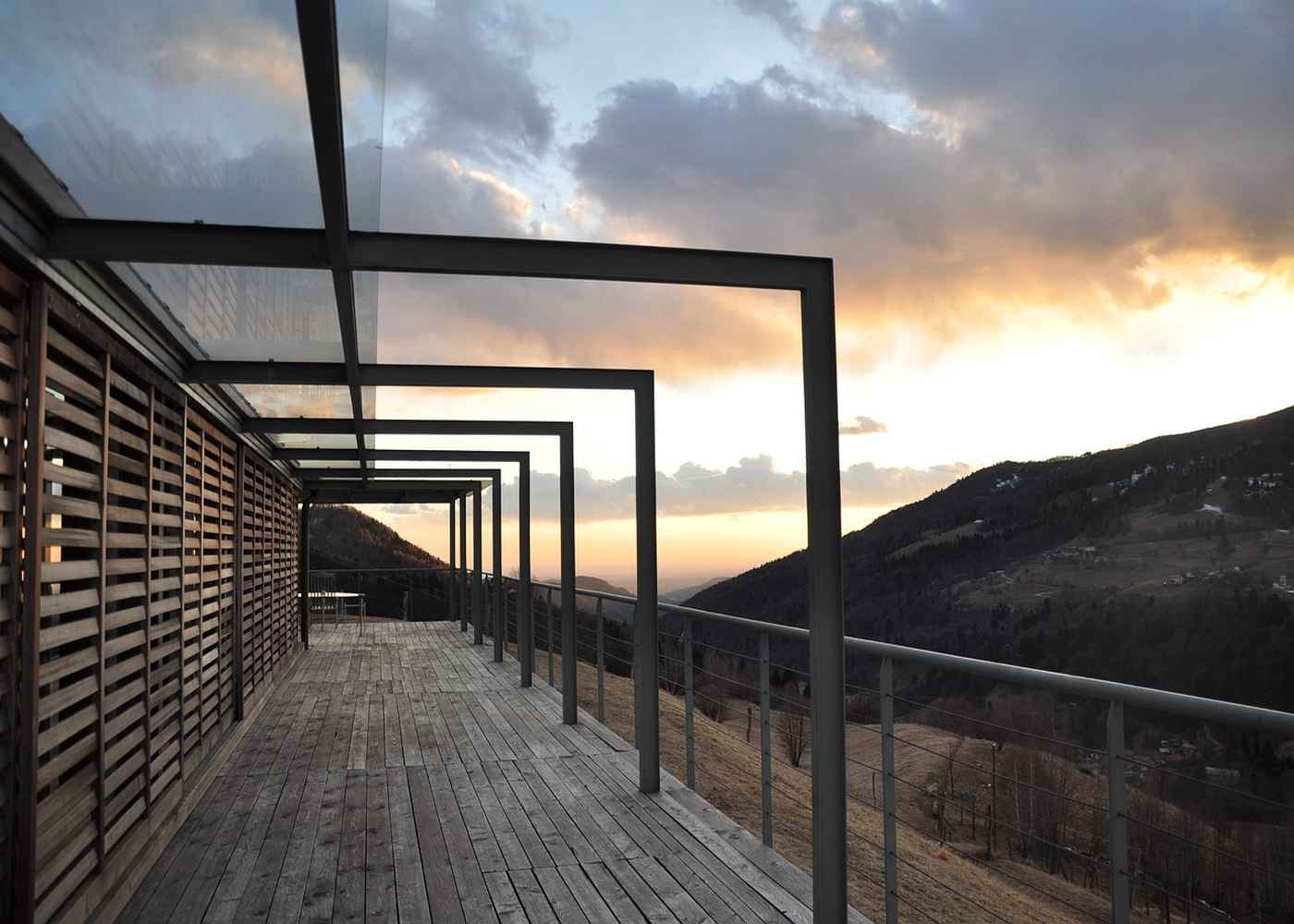Is Composite Decking Worth The Money? Evaluating Cost-effectiveness