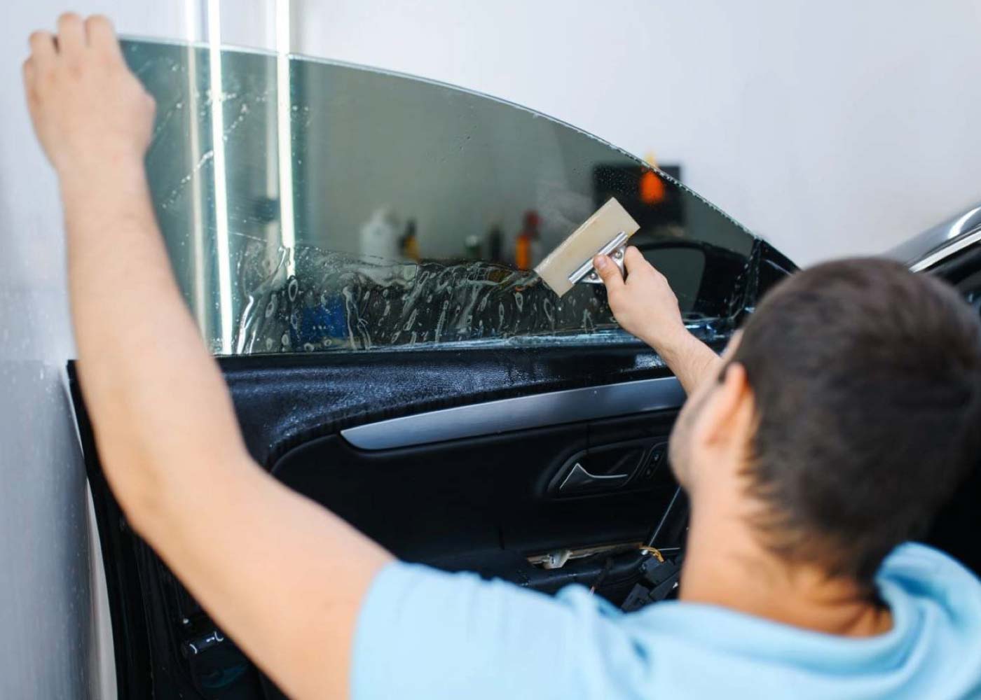 Maximizing Comfort and Privacy: Benefits of Car Window Tinting