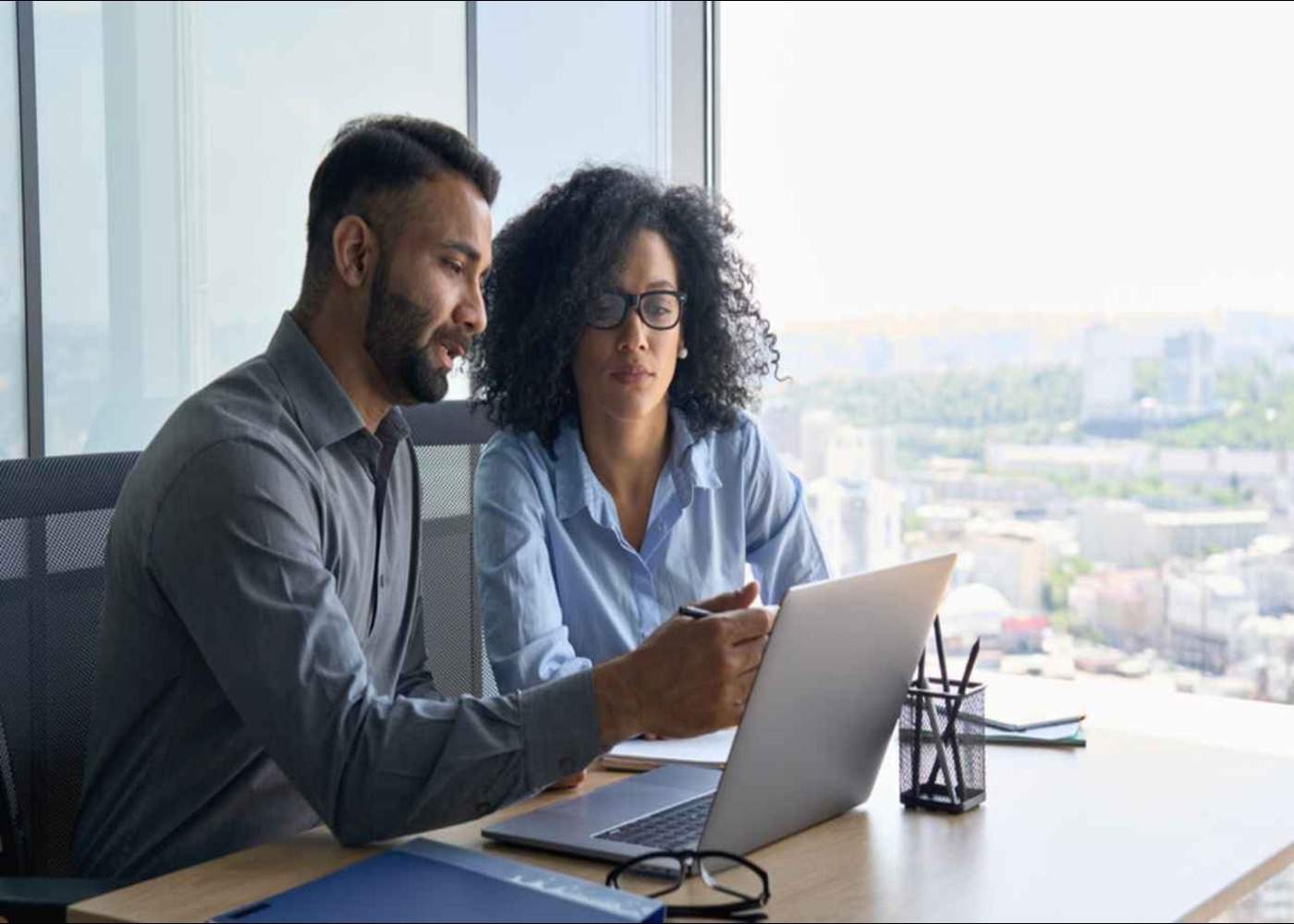 Maximizing Flexibility & Savings: The Ultimate Guide to Renting Laptops