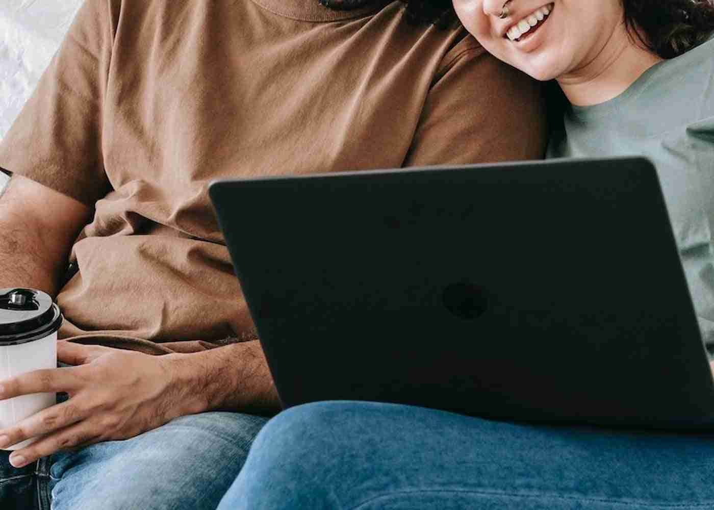 Questions to Answer on Your Wedding Website