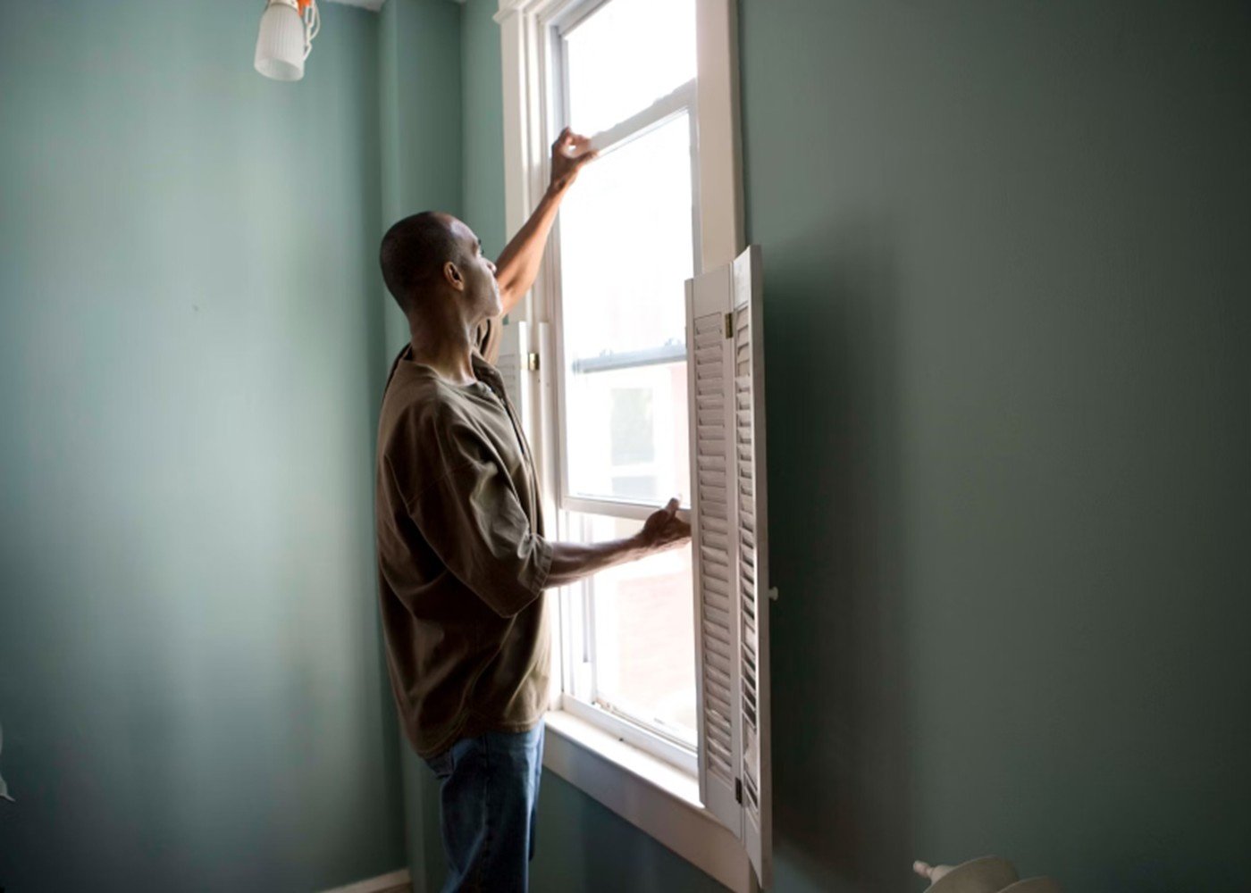 Signs It's Time to Call in Professional Pest Control