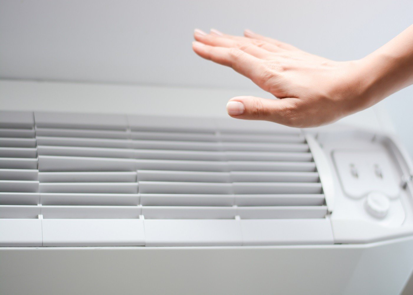 Simple DIY Air Conditioner Maintenance Tips