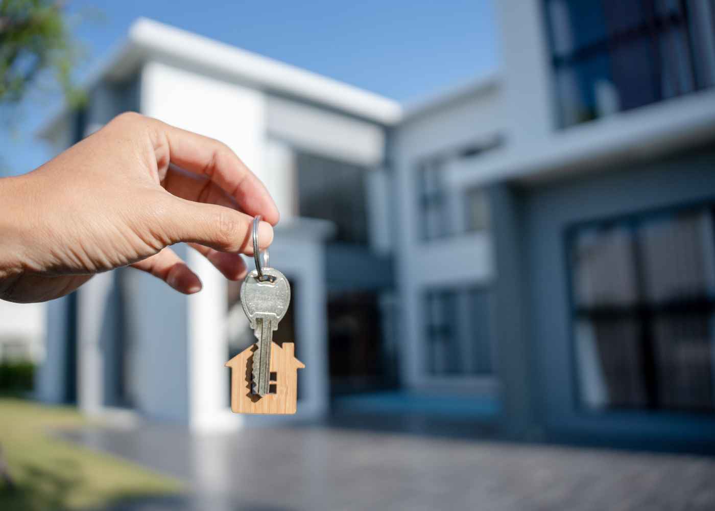 Transform Your Space for a Quick Sale with These Speedy Home Fixes
