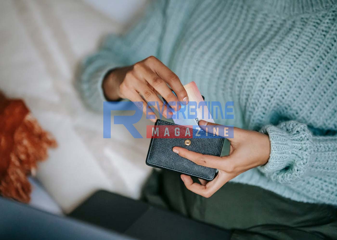 Guide to Choosing the Best Card Wallet for Men