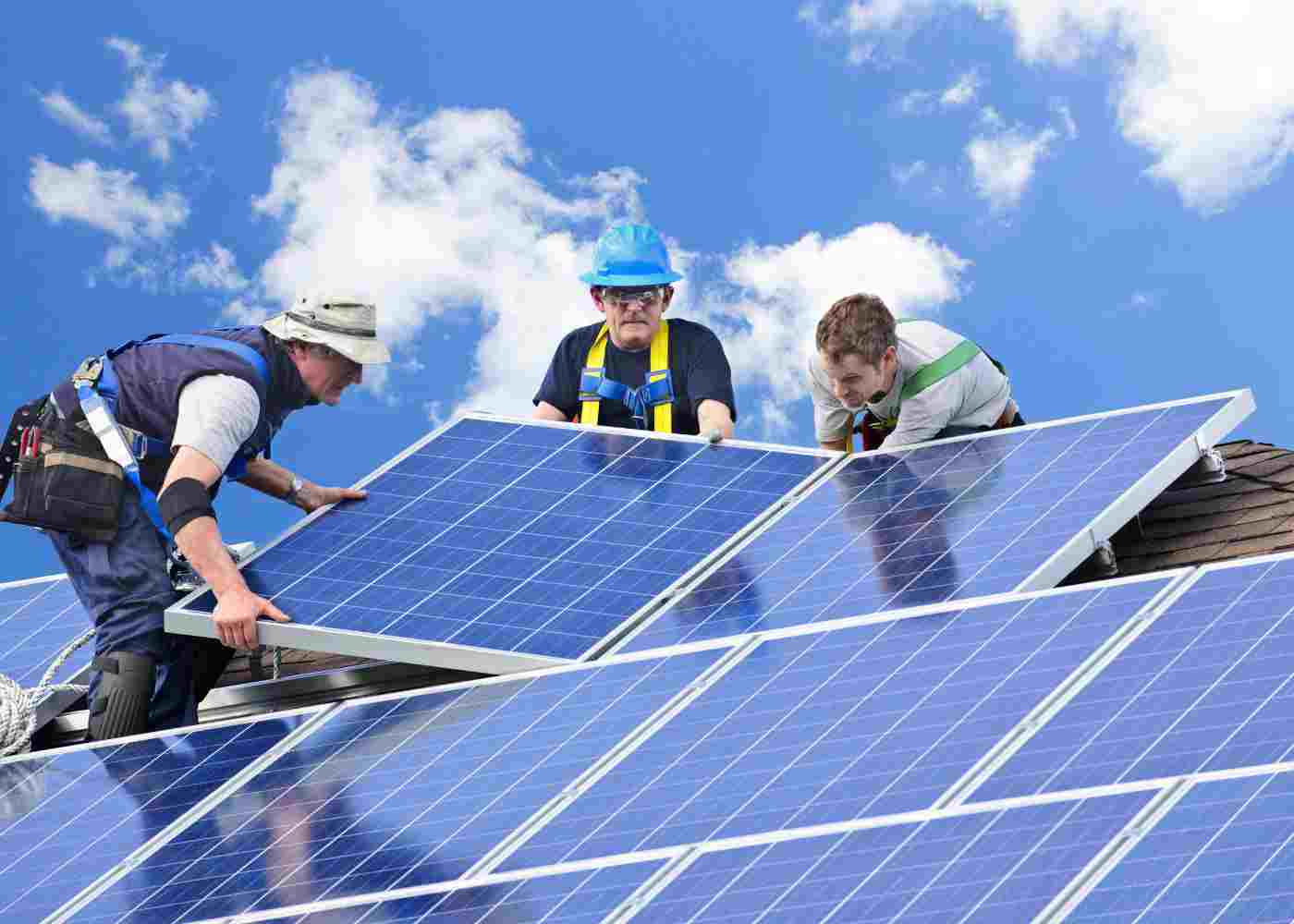 Bright Solutions for Rising Electricity Costs with Commercial Solar Strategies