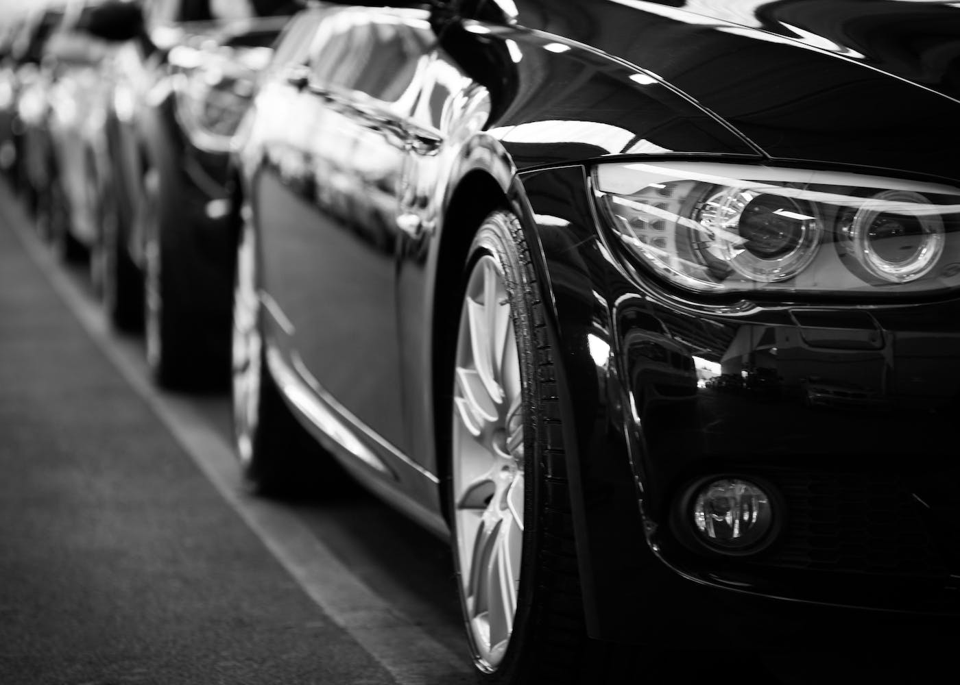 What 5 Trends are Reshaping the Automotive Industry in 2024?