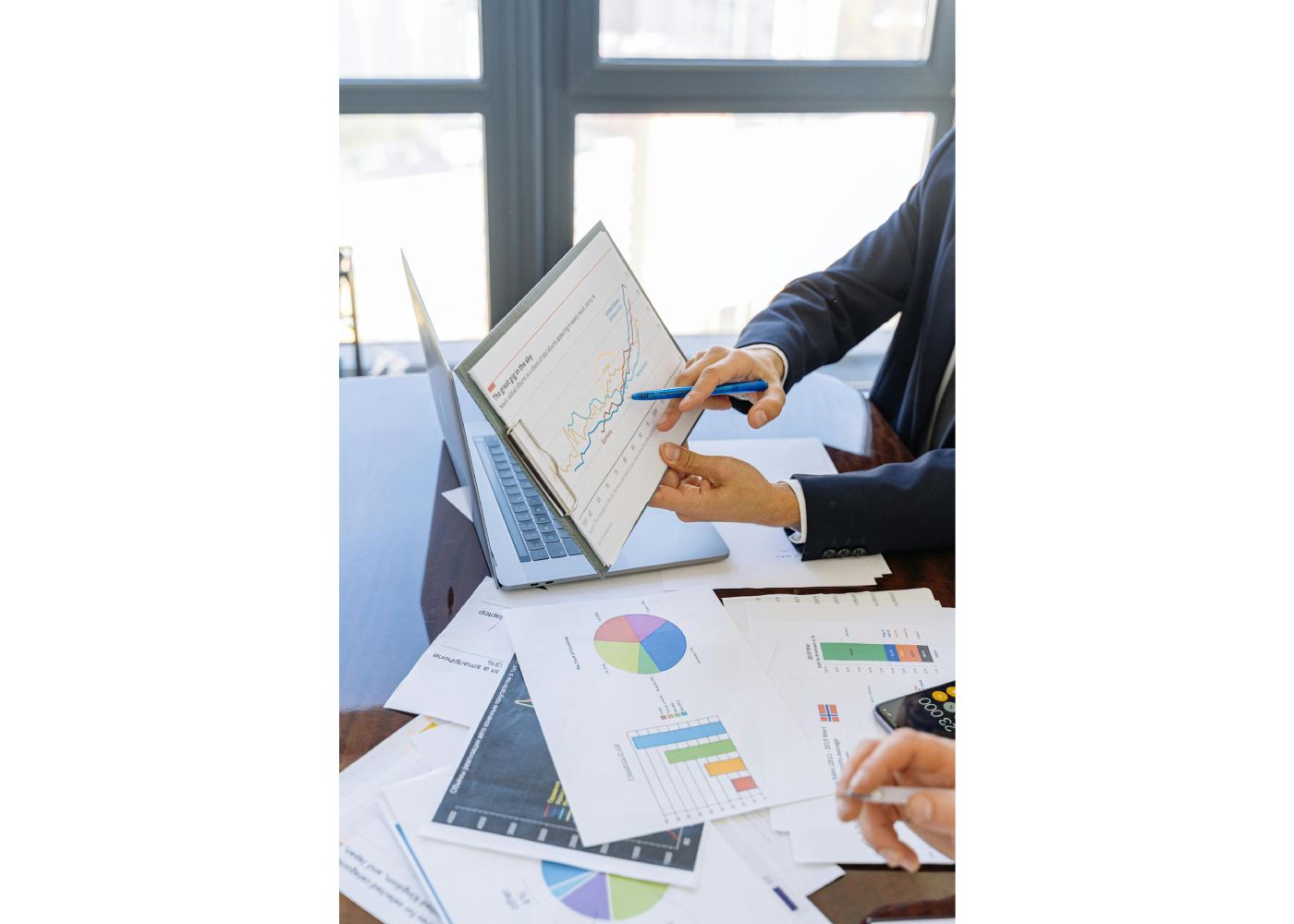 Why Your Business Should Take Advantage of AI Ad Targeting